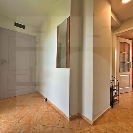Apartament Bright Base Rooftop Chill 1br